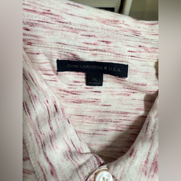 JOHN VARVATOS Men's red and cream abstract pattern pullover shirt size XL - Picture 5 of 13